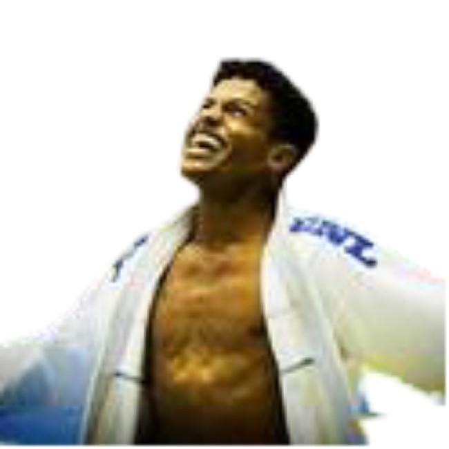 EVERTON FREITAS*