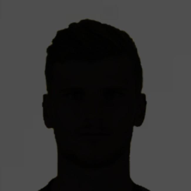 Mitchell Hussler 🏴󠁧󠁢󠁥󠁮󠁧󠁿 (72)