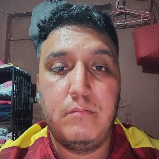 Adrian Laurrabaquio