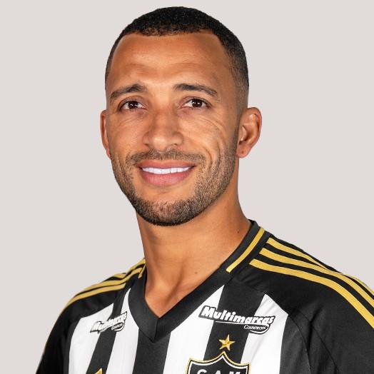 Vitor Hugo