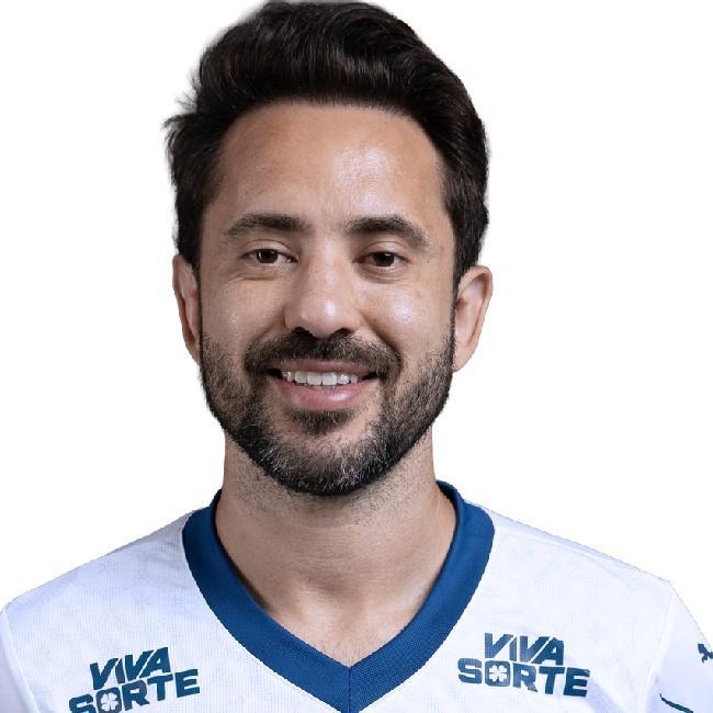 Everton Ribeiro