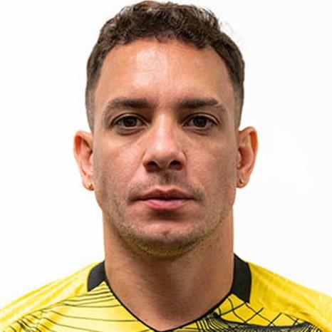 🇧🇷 Caio Correa