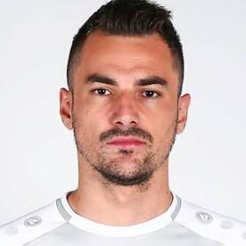 🇭🇷 S. Begić