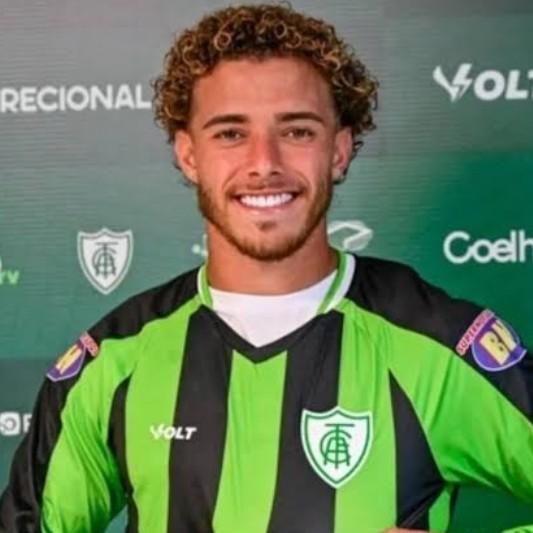 Lucas Figueiredo