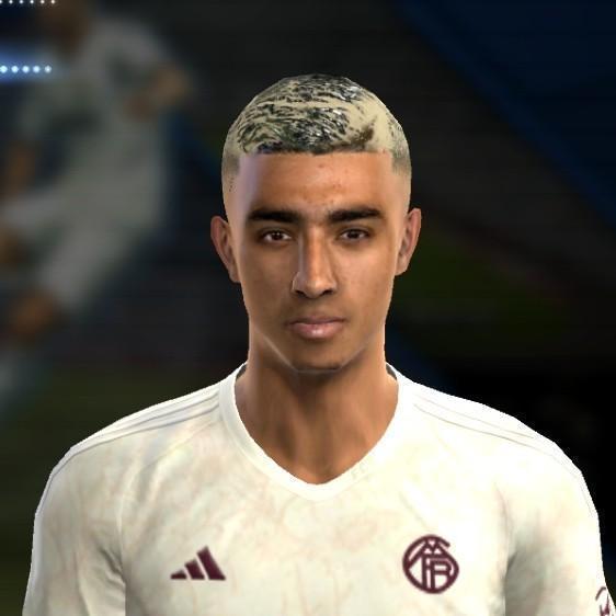 Julian Araujo