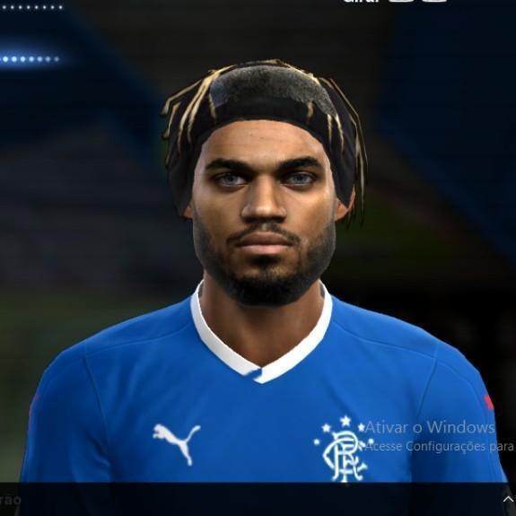 Terry Hopkins (C)