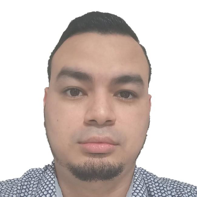 Eduardo Macias