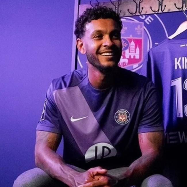 Joshua King