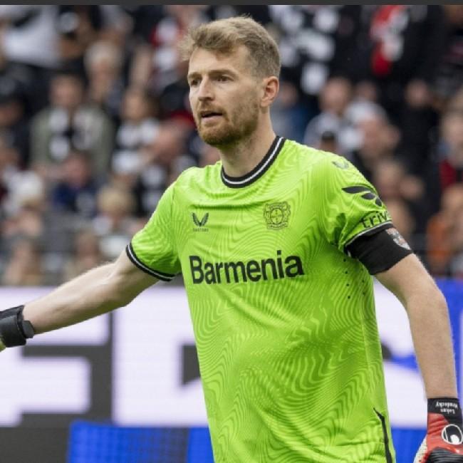 Lukas Hradecky