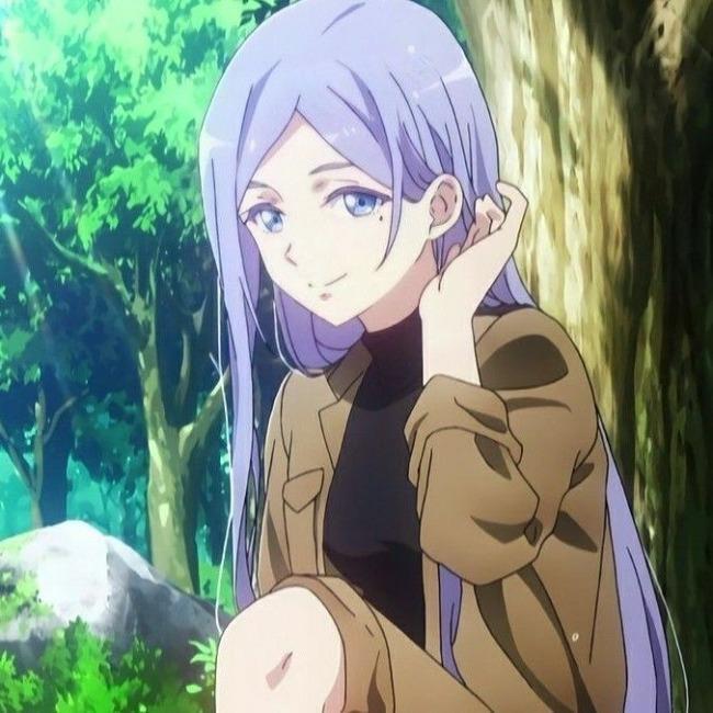 ANJUU EMMA