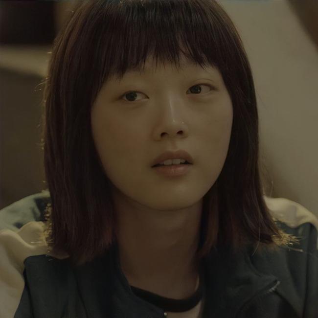 KANG JI EONG