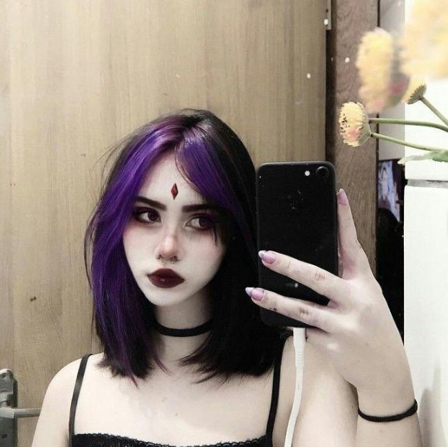 Aleksnadraae Katay
