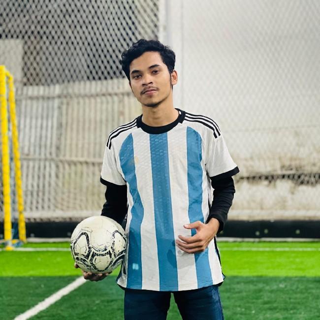 Fuad (C)