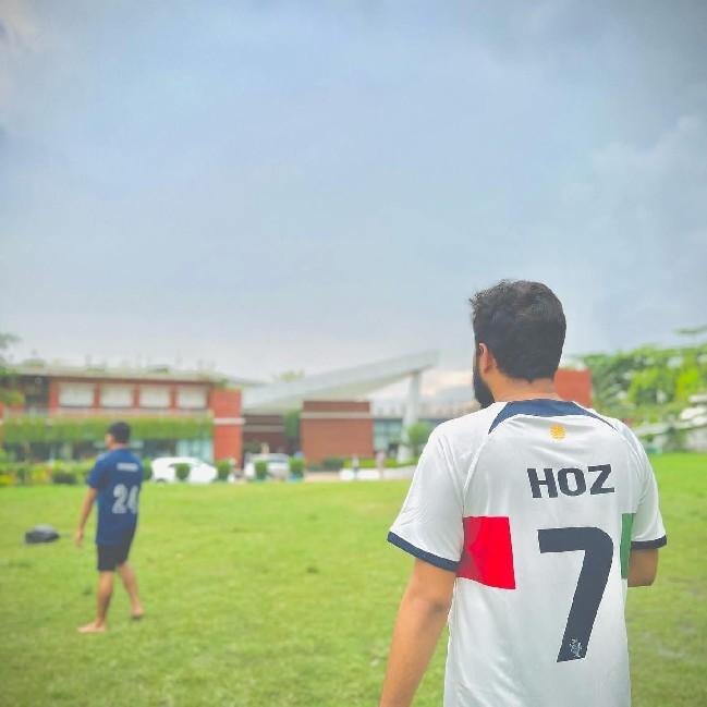 Hozaifa (C)