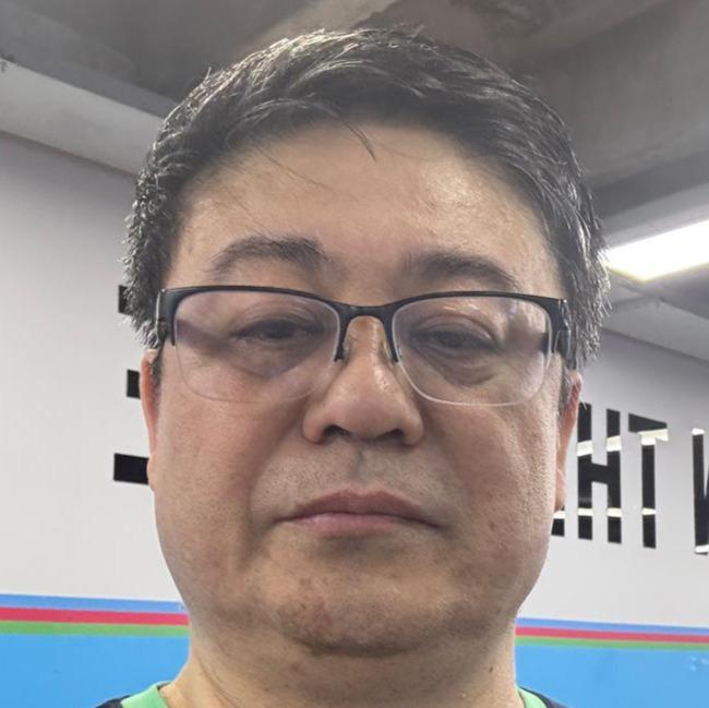Ricardo Uema (Life Pong)