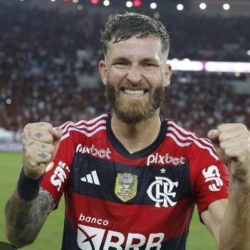 Léo Pereira
