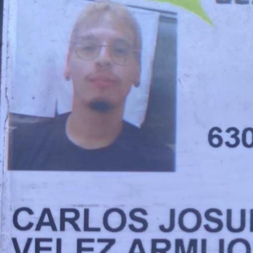 Carlos Josue Velez Armijos