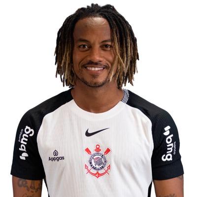 André Carrillo