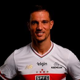 Cédric Soares