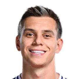 Leandro Trossard (83)