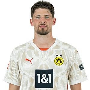 Gregor Kobel (GK)