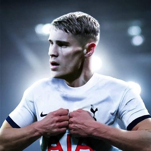 MICKY VAN DE VAN