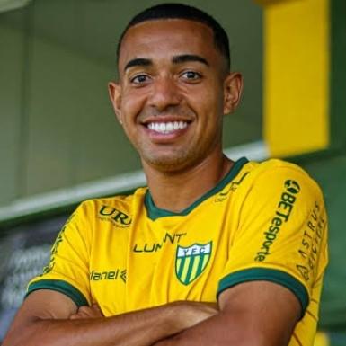 Válber Junior
