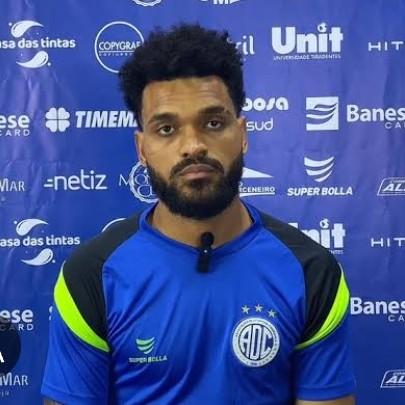 Thiago Santos