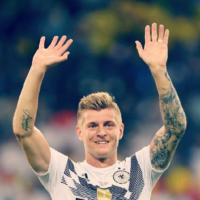 T KROOS