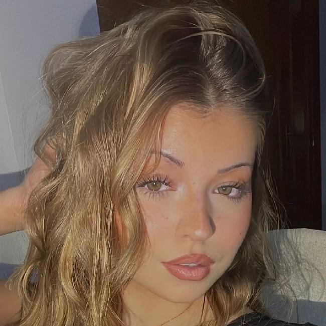 Celia Quirós