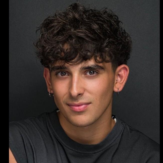 Andreu Mira