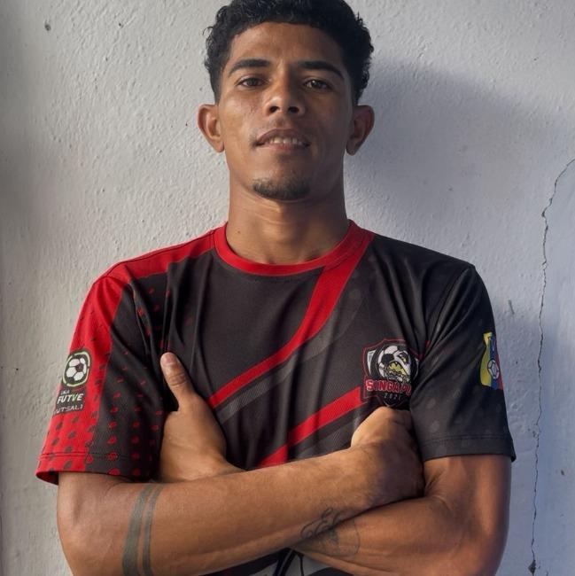 LUIS CARRERO