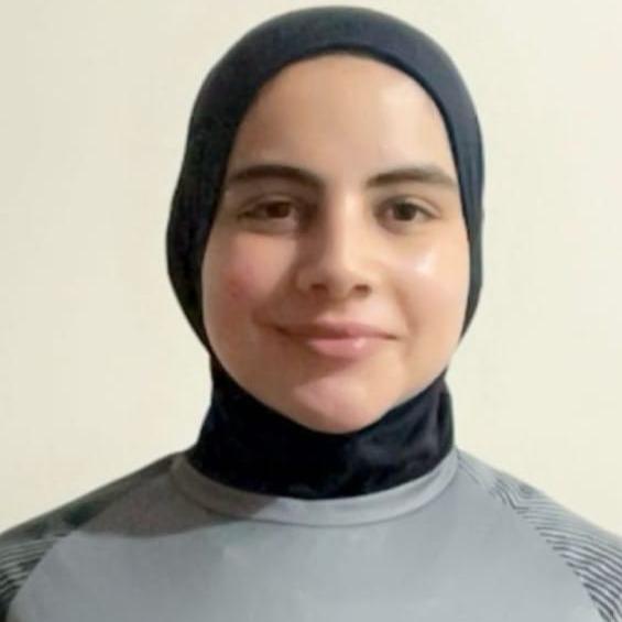 مني عصام  محمد عبد العزيز