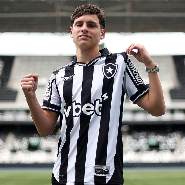 Álvaro montoro(botafogo)