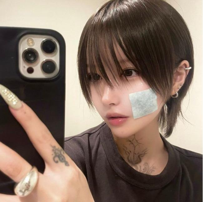 KARASU TABITO