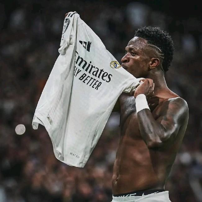 VINICIUS JR