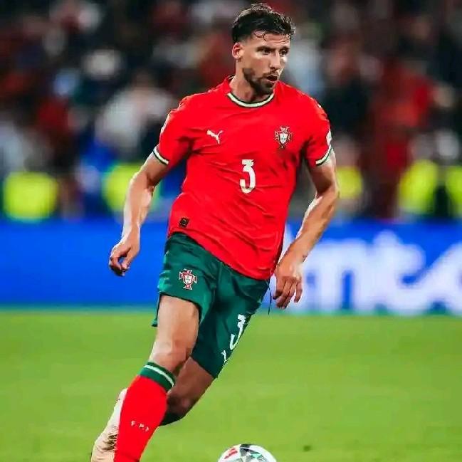 RUBEN DIAS