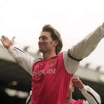 TONY ADAMS