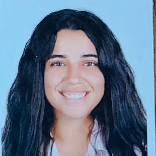 ملك عمرو اسعد نافع عبد الفتاح