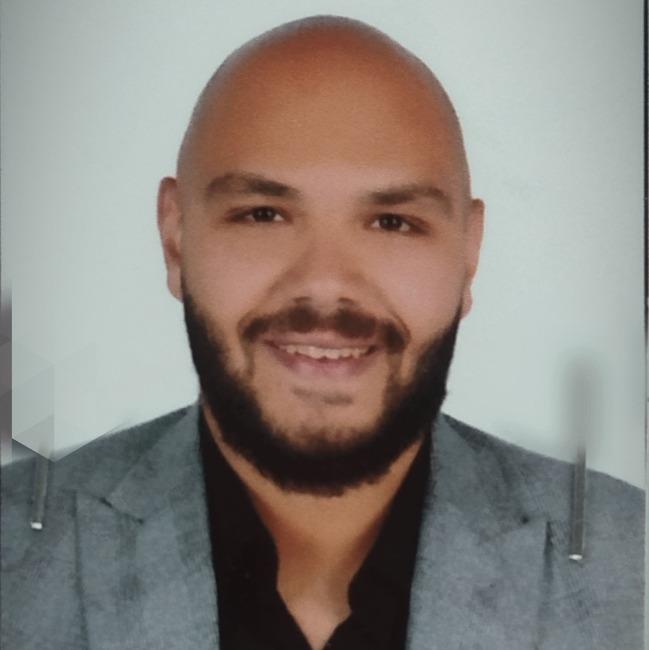 4- احمد مصطفى