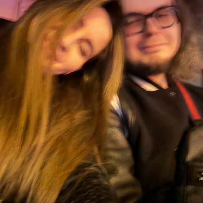 Оля