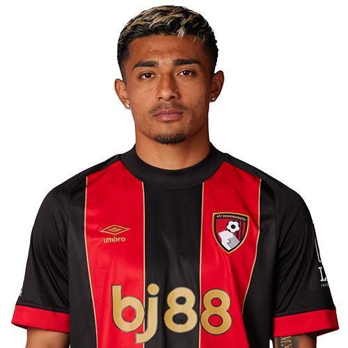 Julian Araujo