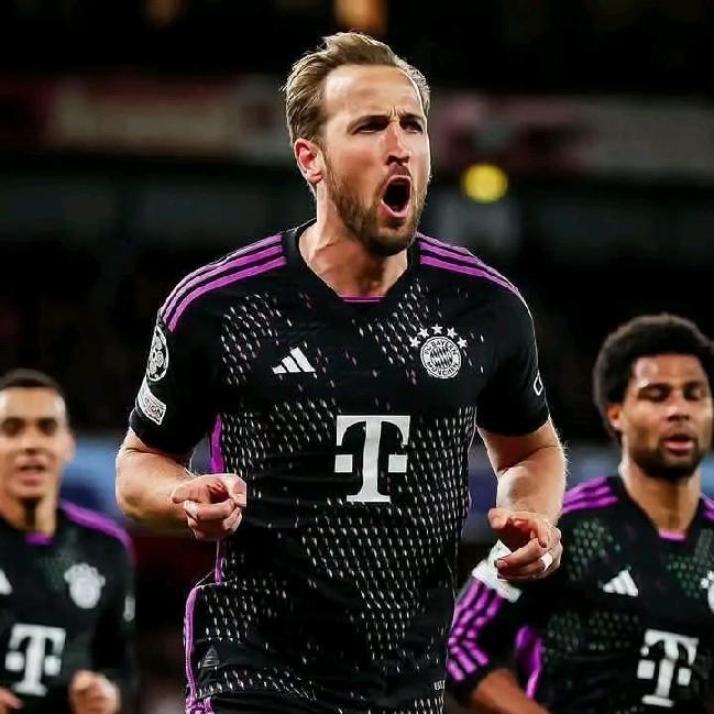 HARRY KANE