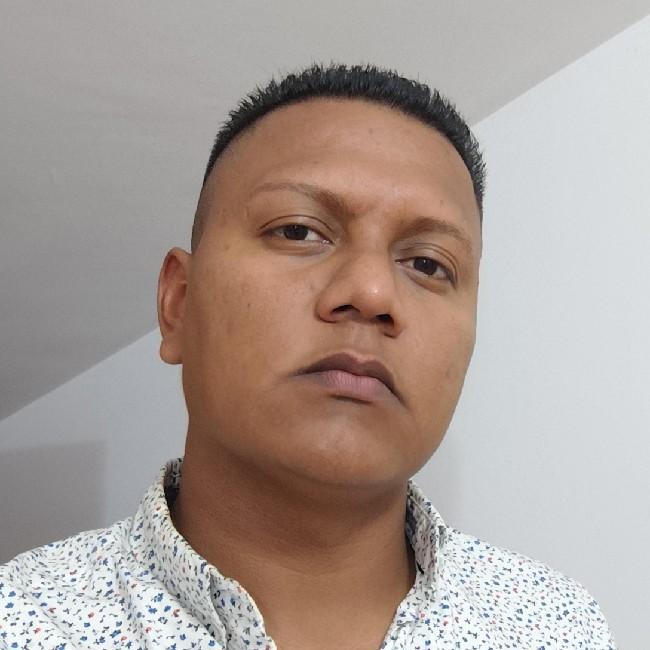 Marco Antonio Flores