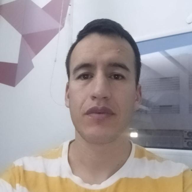 Hugo Rosales