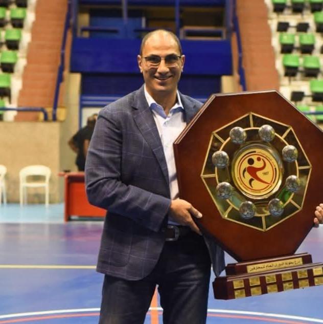1- ياسر حسن لبيب