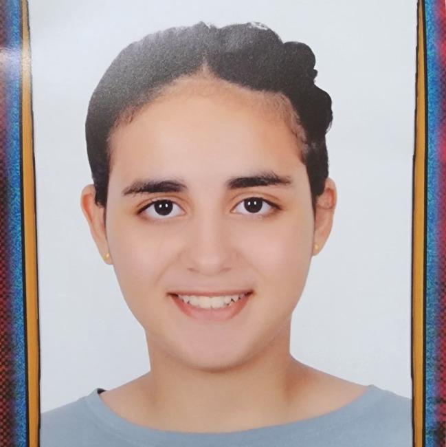 مريم وائل منصور السيد خضير