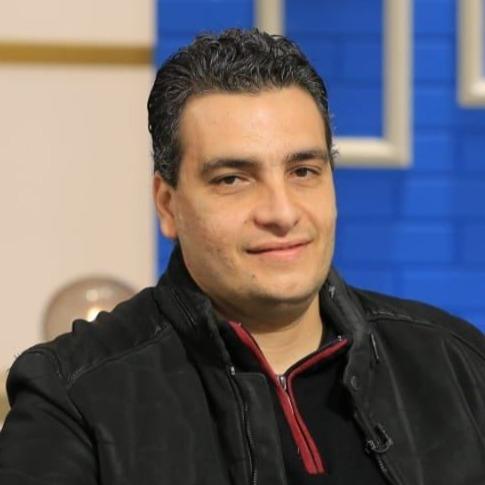 1- علاء عزت حسن