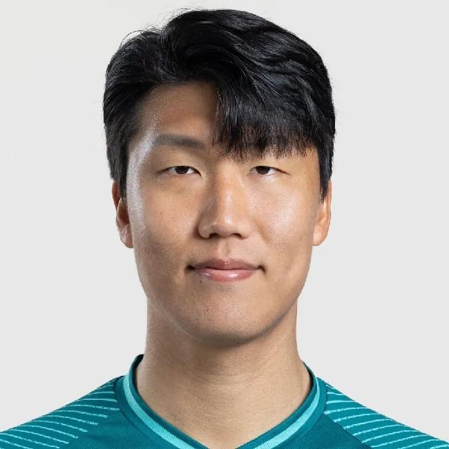 🇰🇷 Lee Yong-hyuk