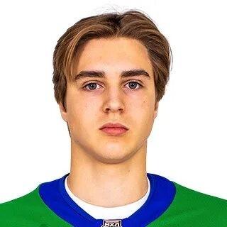 Максим Агафонов